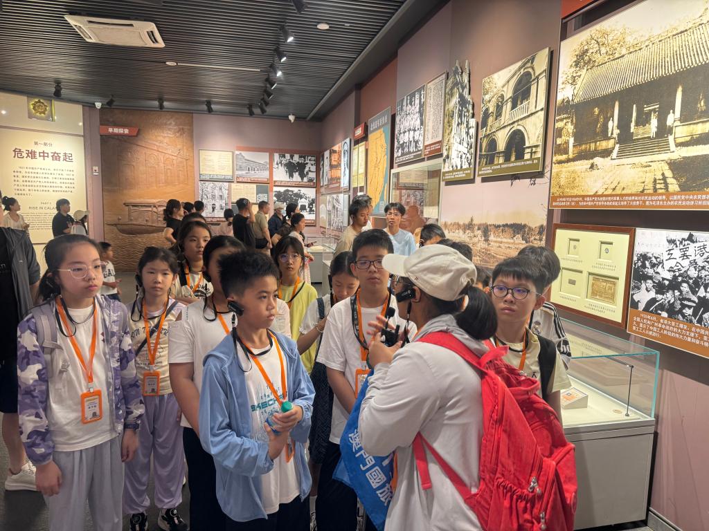 洪港澳学生南昌携手 文化交流共筑梦想