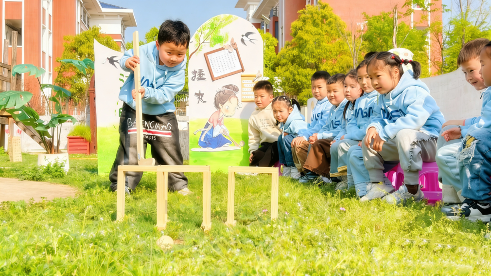 江西余干:多彩活动迎清明