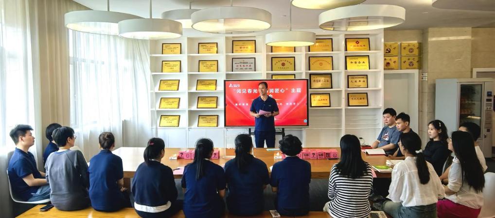 投入100多万元建书屋，这家企业为了啥